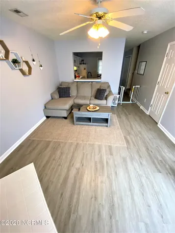303 Meadowbrook Lane Jacksonville NC 28546