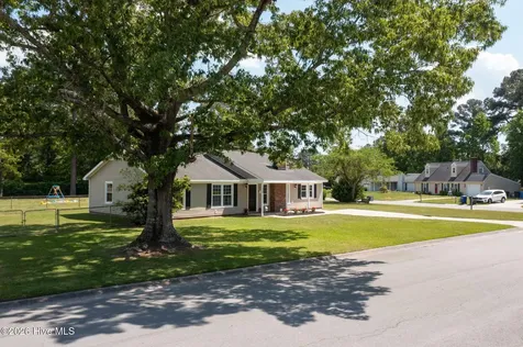 1008 Brynn Marr Road Jacksonville NC 28546