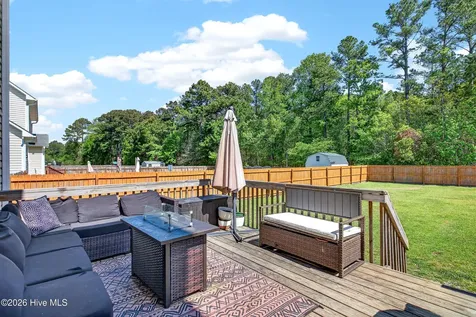 917 Stagecoach Drive Jacksonville NC 28546