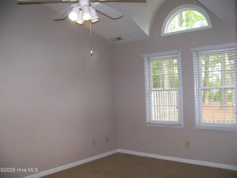 702 Cedarwood Village Morehead City NC 28557