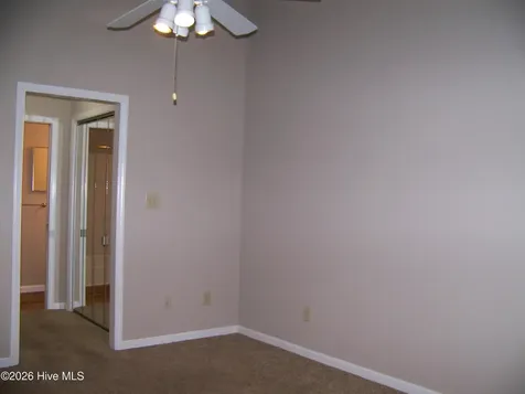 702 Cedarwood Village Morehead City NC 28557