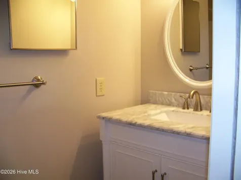 702 Cedarwood Village Morehead City NC 28557