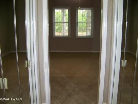 702 Cedarwood Village Morehead City NC 28557
