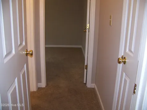 702 Cedarwood Village Morehead City NC 28557