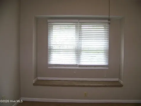 702 Cedarwood Village Morehead City NC 28557