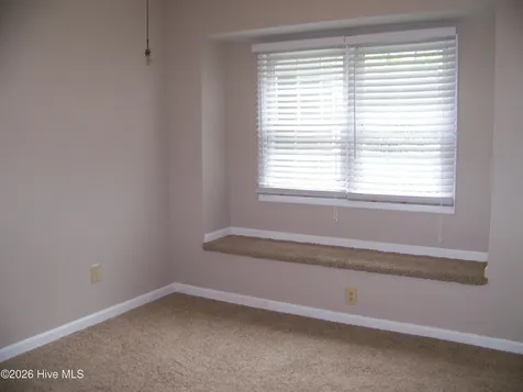 702 Cedarwood Village Morehead City NC 28557