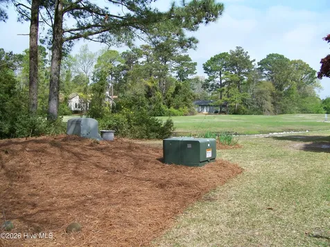 702 Cedarwood Village Morehead City NC 28557