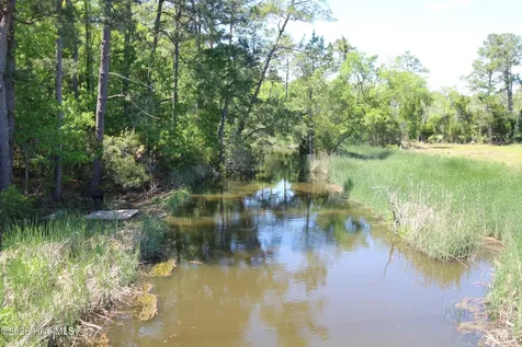223 Bear Creek Road Hubert NC 28539