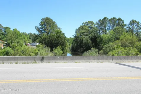 223 Bear Creek Road Hubert NC 28539