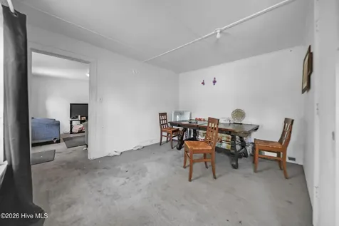 207 Bell Street Elizabeth City NC 27909