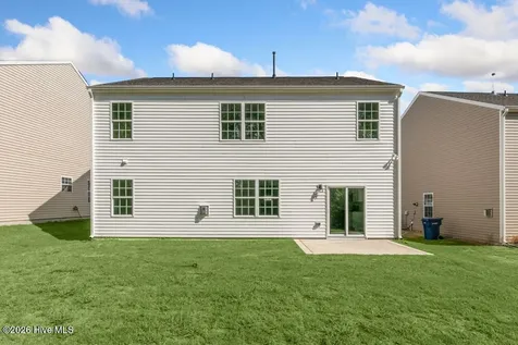 308 Maddox Drive Aberdeen NC 28315