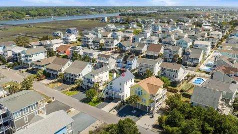 108 Sunshine Lane Holden Beach NC 28462