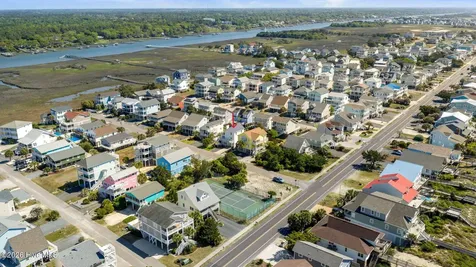 108 Sunshine Lane Holden Beach NC 28462
