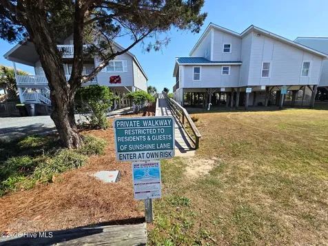 108 Sunshine Lane Holden Beach NC 28462