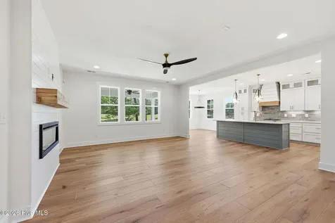 103 Fairway Lane Cape Carteret NC 28584