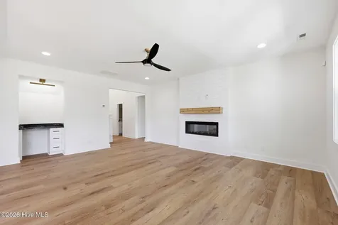 103 Fairway Lane Cape Carteret NC 28584