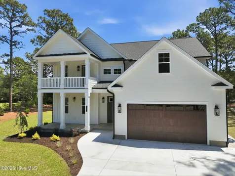 103 Fairway Lane Cape Carteret NC 28584