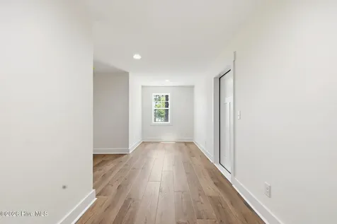 103 Fairway Lane Cape Carteret NC 28584