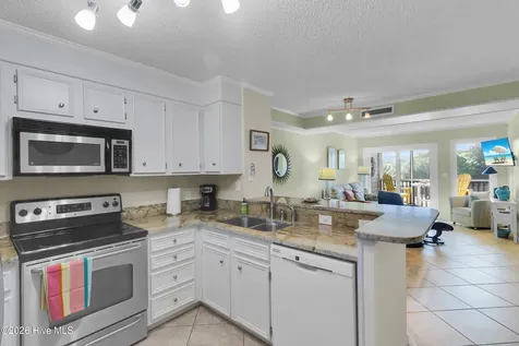 2509 W Fort Macon Road Atlantic Beach NC 28512