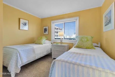 2509 W Fort Macon Road Atlantic Beach NC 28512