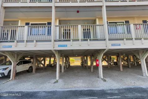 2509 W Fort Macon Road Atlantic Beach NC 28512