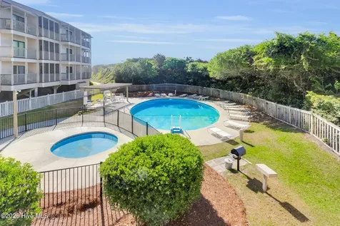 2509 W Fort Macon Road Atlantic Beach NC 28512