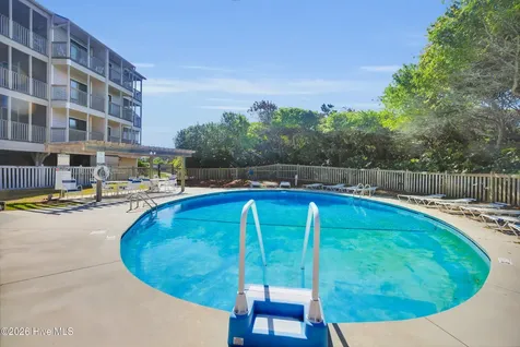 2509 W Fort Macon Road Atlantic Beach NC 28512