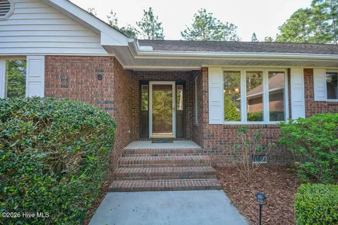 6 Spruce Lane Pinehurst NC 28374