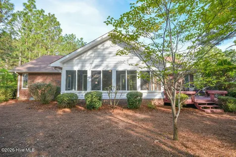 6 Spruce Lane Pinehurst NC 28374