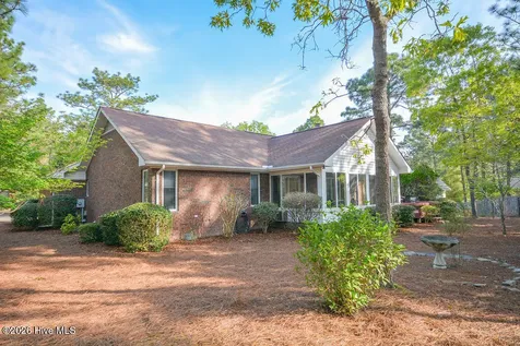 6 Spruce Lane Pinehurst NC 28374