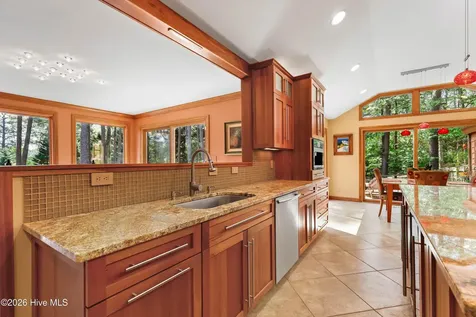 90 El Dorado Street Pinehurst NC 28374