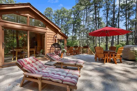 90 El Dorado Street Pinehurst NC 28374