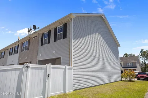 501 Oyster Rock Lane Sneads Ferry NC 28460