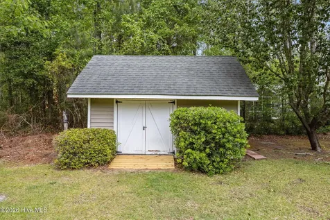 301 Seven Seas Drive Havelock NC 28532
