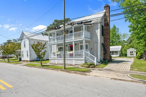 513 Broad Street Oriental NC 28571