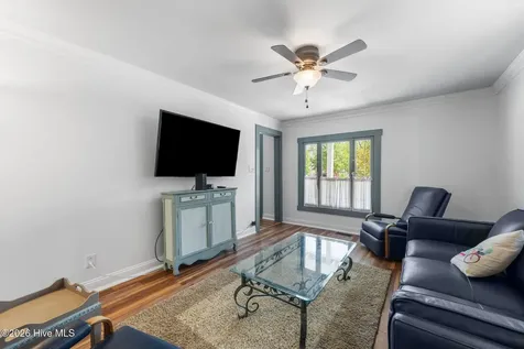 513 Broad Street Oriental NC 28571