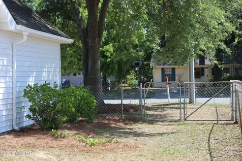 1912 Washington Street Wilmington NC 28401