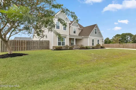 104 Bethea Street Holly Ridge NC 28445