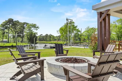 104 Bethea Street Holly Ridge NC 28445