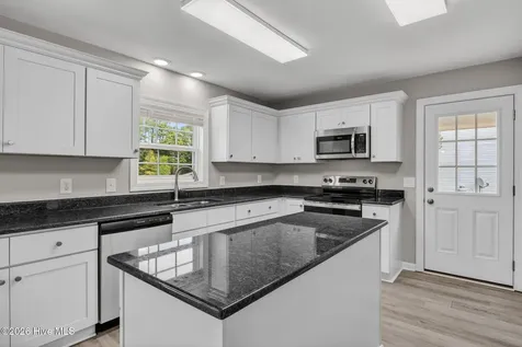 5312 Swanns Station Road Sanford NC 27332