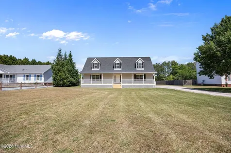 5312 Swanns Station Road Sanford NC 27332