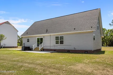 5312 Swanns Station Road Sanford NC 27332