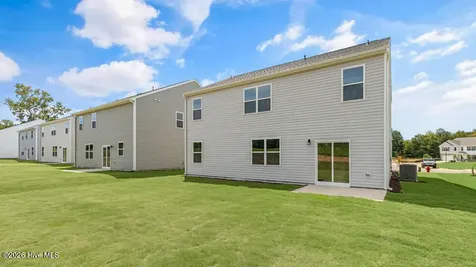 252 Lake Tyler Drive New Bern NC 28560