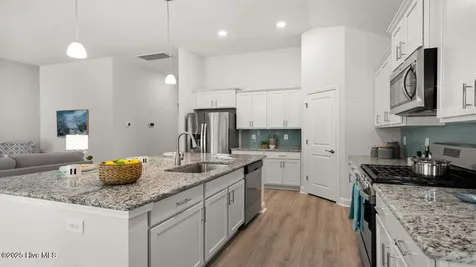 2158 Marietta Circle NW Ash NC 28420