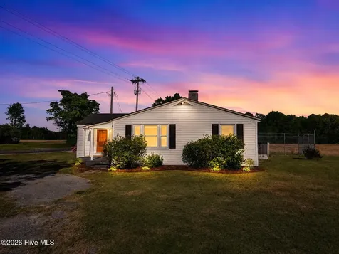 5483 Toddy Road Farmville NC 27828
