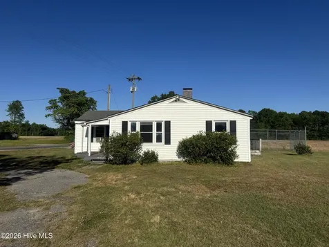 5483 Toddy Road Farmville NC 27828