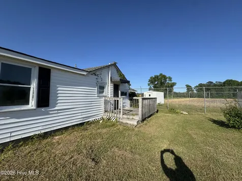 5483 Toddy Road Farmville NC 27828
