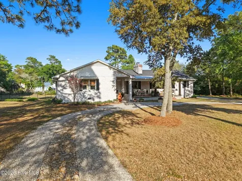 1745 Holly Street SW Ocean Isle Beach NC 28469