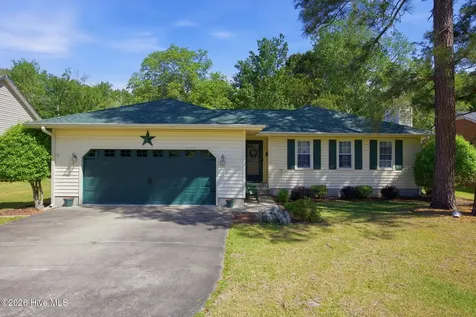 1836 Caracara Drive New Bern NC 28560