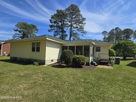 1836 Caracara Drive New Bern NC 28560